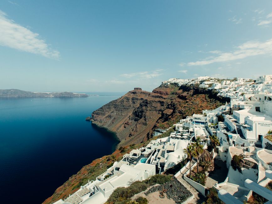 Best hotels in Santorini 2026