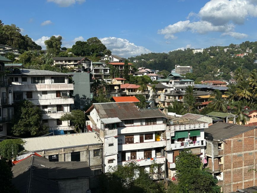 Kandy travel guide 2026