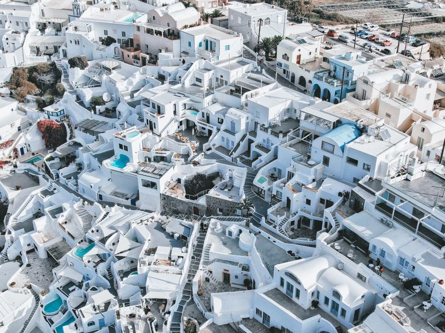 Where to stay in Santorini 2026